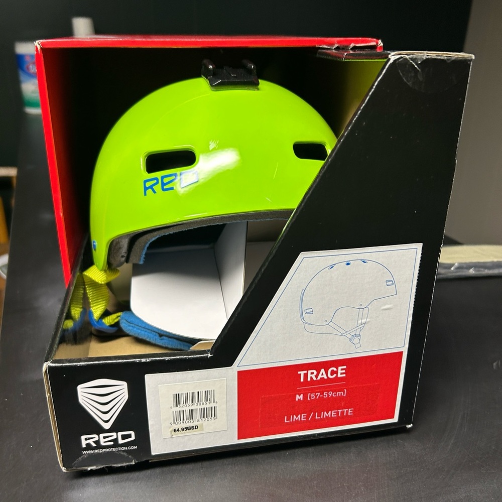 Green Ski/Snowboard Helmet